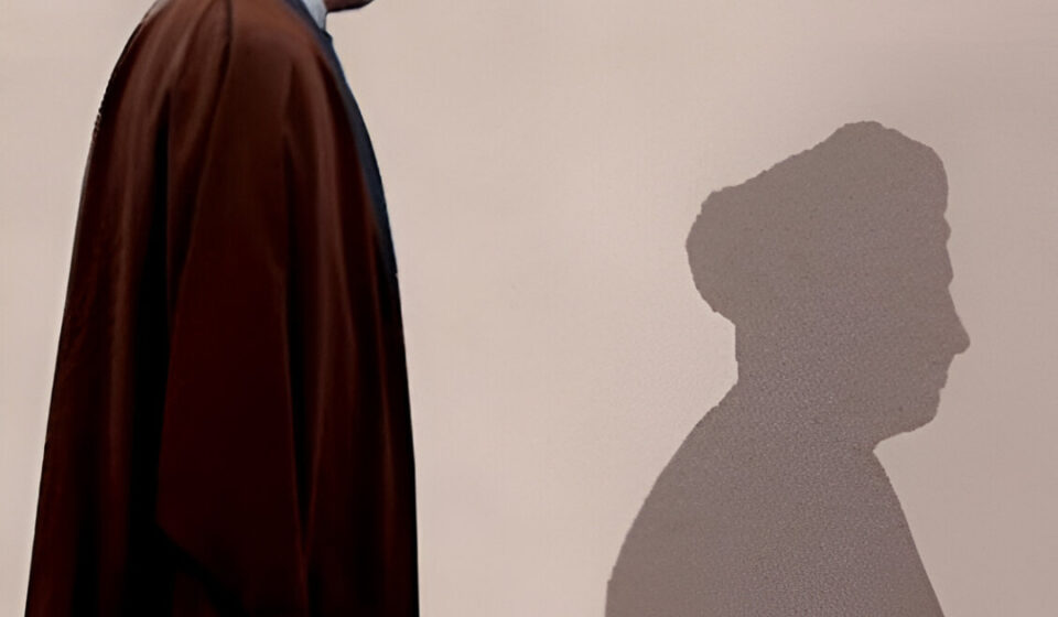 Strukturelle Risse innerhalb der Islamischen Republik Shadow