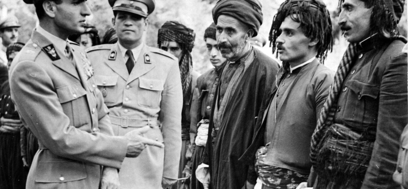 Wie Mohammad Reza Schah über 180 000 Kurden das Leben rettete