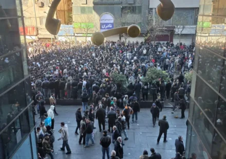 Straße und konstituierende Macht